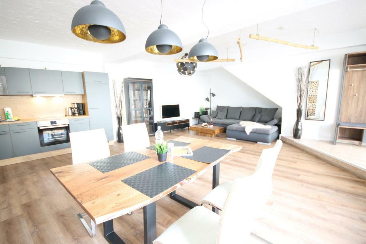 Haus Shiralee - Das Ferienhaus Warnemuende Росток Екстериор снимка